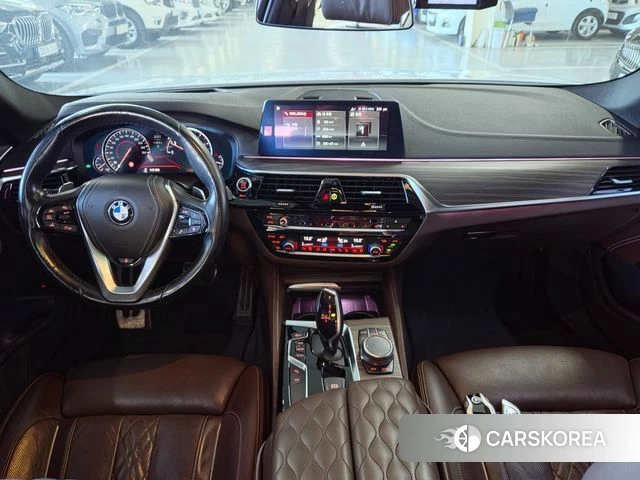BMW 5 Series (G30) id 4944413 из Кореи 17