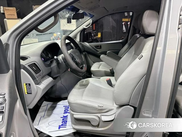 Hyundai The New Grand Starex id 5042251 из Кореи 17
