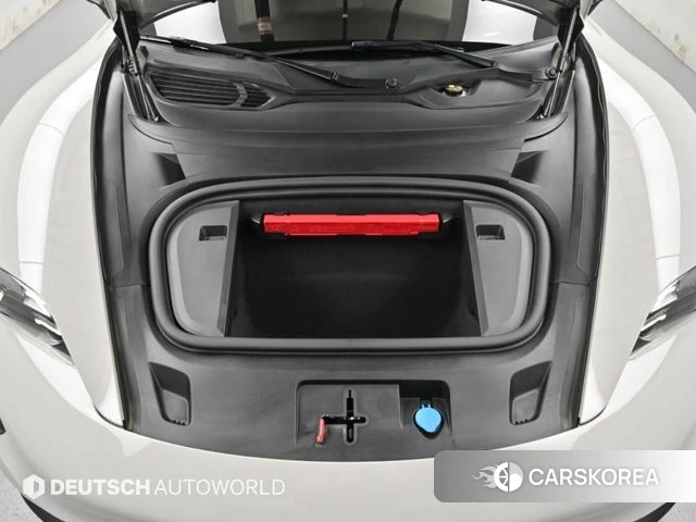 Porsche Taycan id 4951503 из Кореи 9