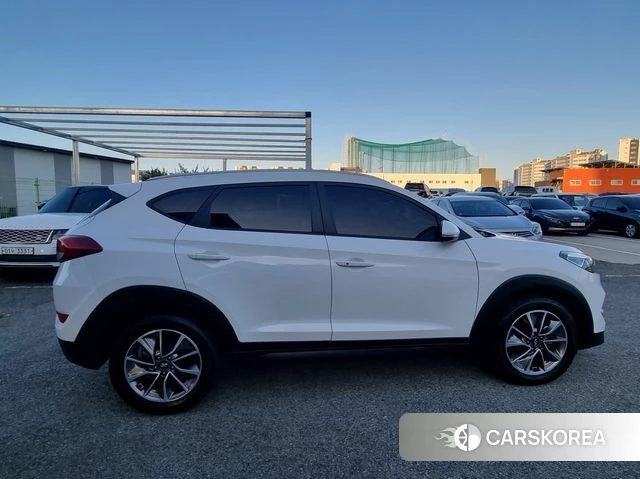 Hyundai All New Tucson id 4781095 из Кореи 17
