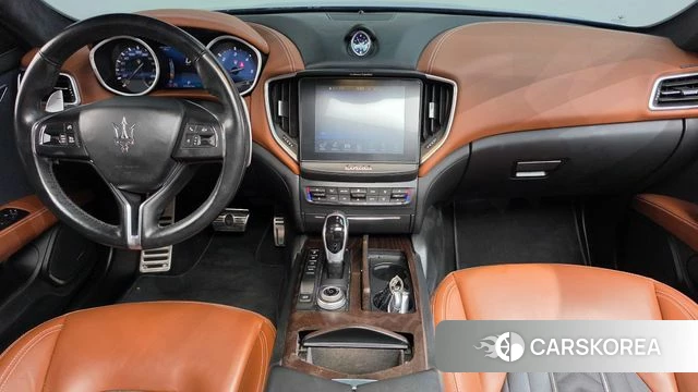 Maserati Ghibli id 4781116 из Кореи 30