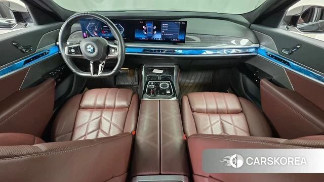BMW 7 Series (G70) id 4991332 из Кореи 32