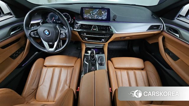 BMW 5 Series (G30) id 5014145 из Кореи 32