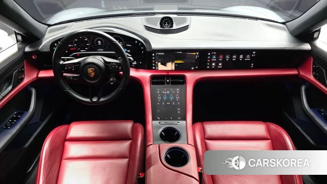 Porsche Taycan id 4923256 из Кореи 32
