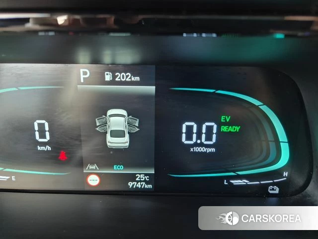 Hyundai The New Avante Hybrid (CN7) id 5039707 из Кореи 17