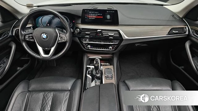 BMW 5 Series (G30) id 4967605 из Кореи 32