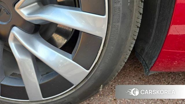 Tesla Model 3 id 4975193 из Кореи 12