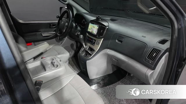 Hyundai The New Grand Starex id 5042076 из Кореи 17
