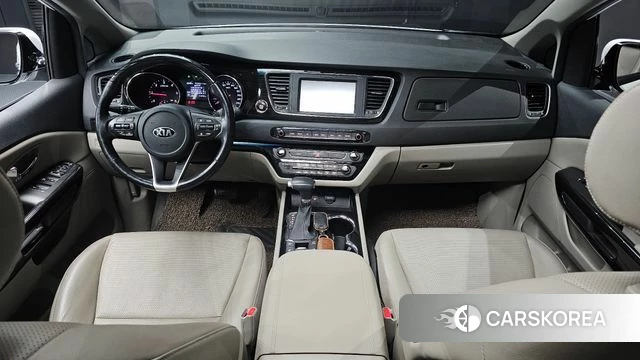 Kia The New Carnival id 5041655 из Кореи 32
