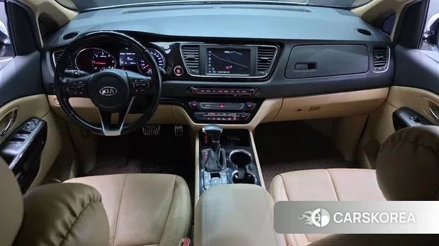 Kia The New Carnival id 3789750 из Кореи 17