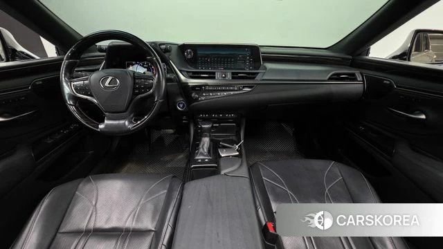 Lexus ES300h 7th generation id 5013577 из Кореи 17
