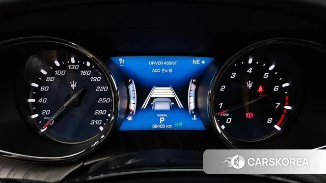 Maserati Quattroporte id 5023534 из Кореи 37
