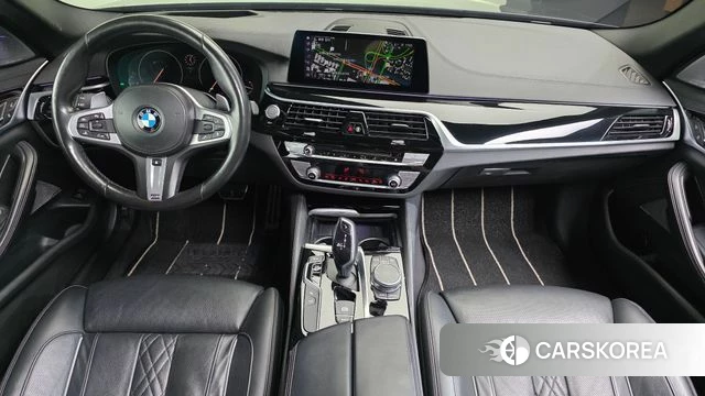 BMW 5 Series (G30) id 5013619 из Кореи 17