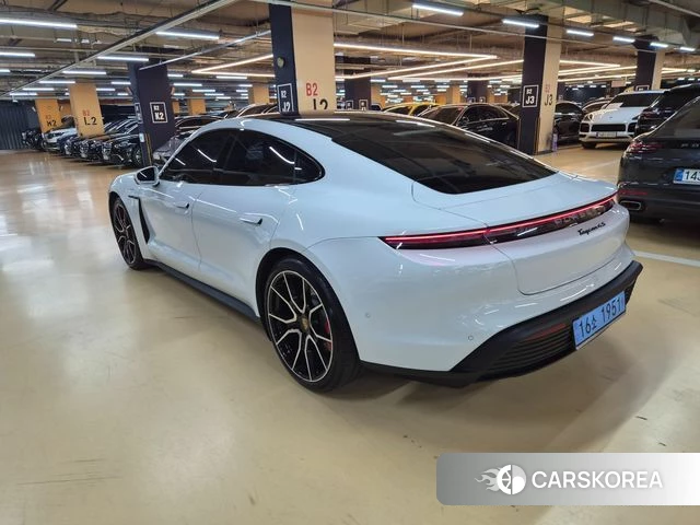 Porsche Taycan id 4974793 из Кореи 17