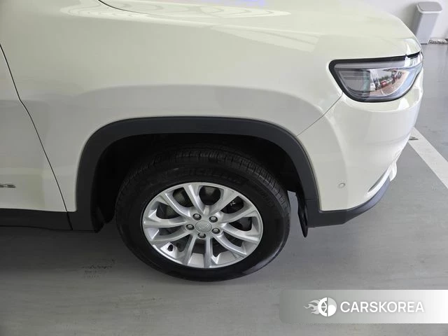 Jeep Cherokee (KL) id 4944016 из Кореи 17