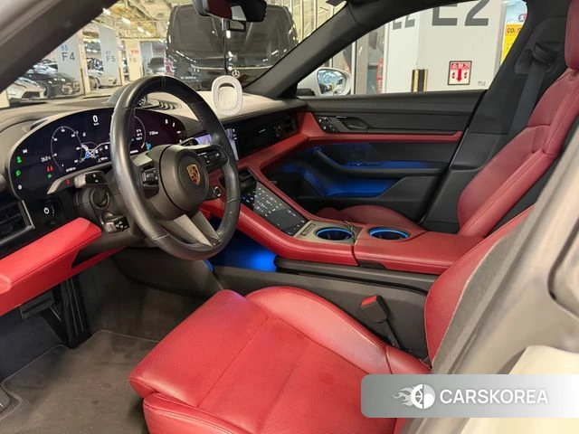 Porsche Taycan id 4707888 из Кореи 17