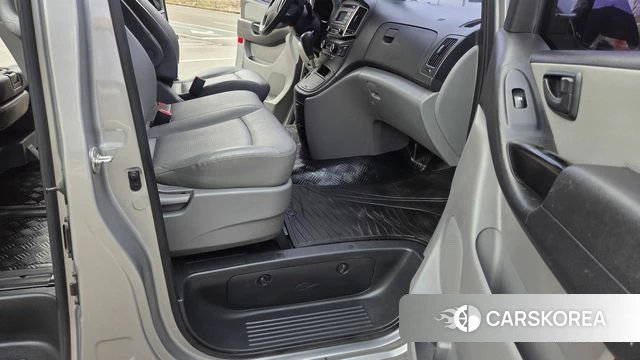Hyundai The New Grand Starex id 4974415 из Кореи 17