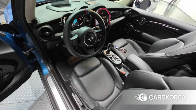 Mini Cooper S id 5040727 из Кореи 17