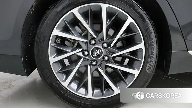 Hyundai Grandeur IG Hybrid id 5004123 из Кореи 17