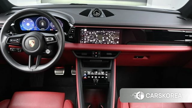 Porsche Makan EV id 4964274 из Кореи 17