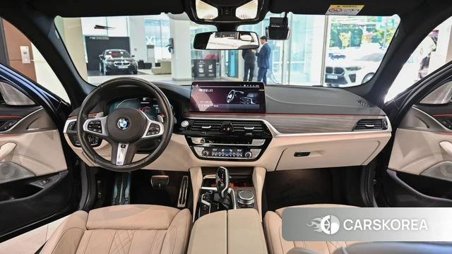 BMW 5 Series (G30) id 4952162 из Кореи 17