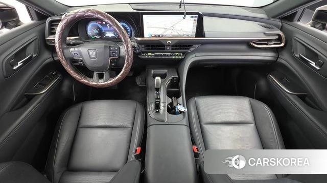 Toyota Crown Crossover id 4921893 из Кореи 17