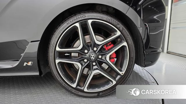 Hyundai Veloster (JS) id 4993359 из Кореи 13