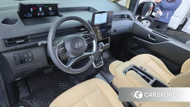 Hyundai Staria id 5045915 из Кореи 17