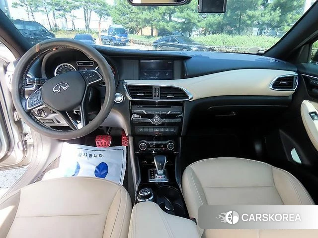 Infiniti Q30 id 4947235 из Кореи 17