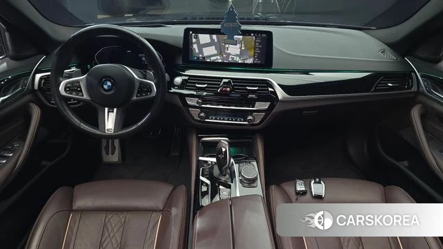 BMW 5 Series (G30) id 4981079 из Кореи 31
