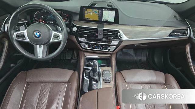 BMW 5 Series (G30) id 4967224 из Кореи 17