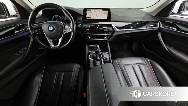 BMW 5 Series (G30) id 3845014 из Кореи 17