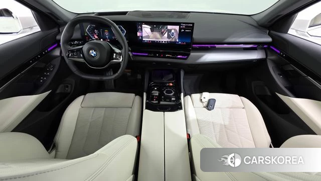BMW 5 Series (G60) id 5039335 из Кореи 32