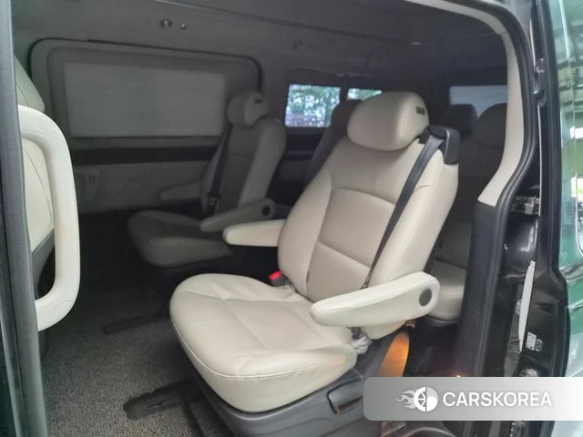 Hyundai The New Grand Starex id 4974418 из Кореи 17