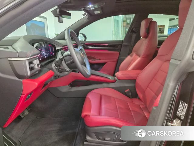 Porsche Makan EV id 4984876 из Кореи 17