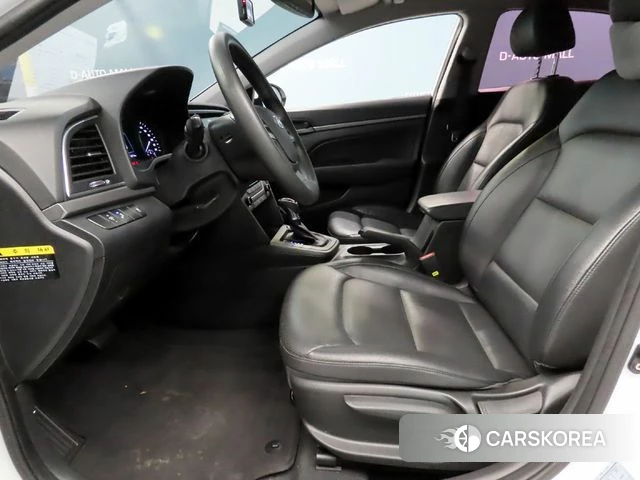 Hyundai Avante AD id 5042054 из Кореи 14