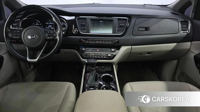 Kia The New Carnival id 4998801 из Кореи 17