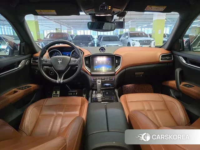 Maserati Ghibli id 3757059 из Кореи 17
