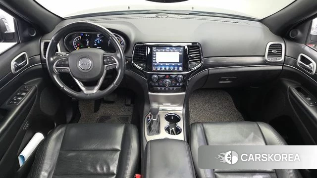 Jeep Grand Cherokee id 4930622 из Кореи 32