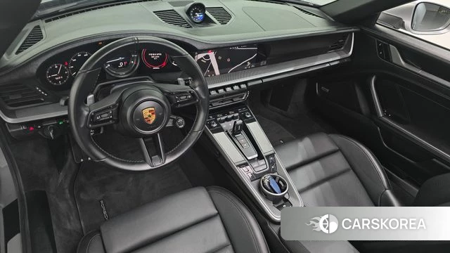 Porsche 911(992) id 4997709 из Кореи 35