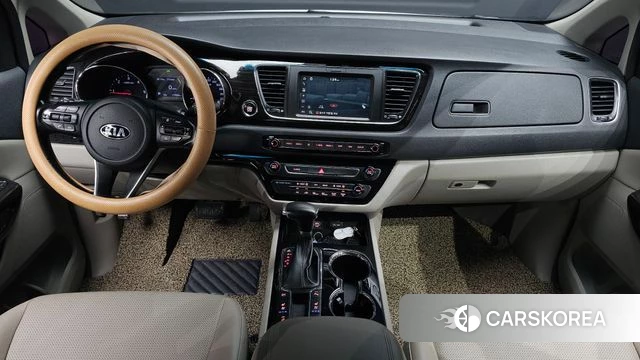 Kia The New Carnival id 4998745 из Кореи 30