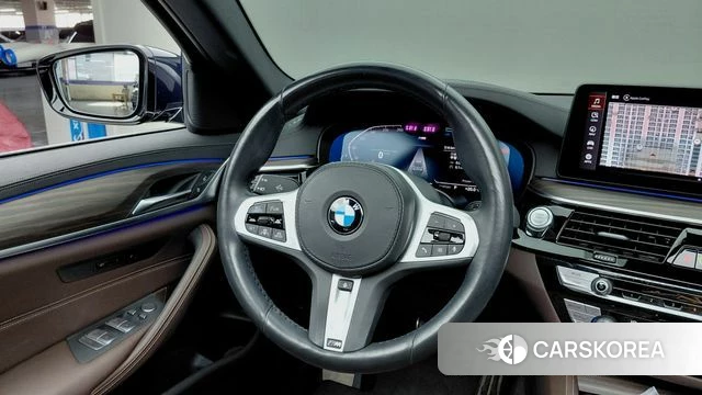 BMW 5 Series (G30) id 5031121 из Кореи 17
