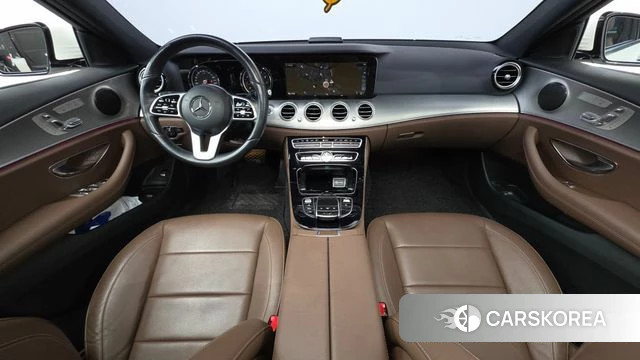 Mercedes-Benz E-Class W213 id 4849964 из Кореи 30