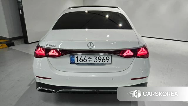 Mercedes-Benz E-Class W214 id 5010937 из Кореи 17