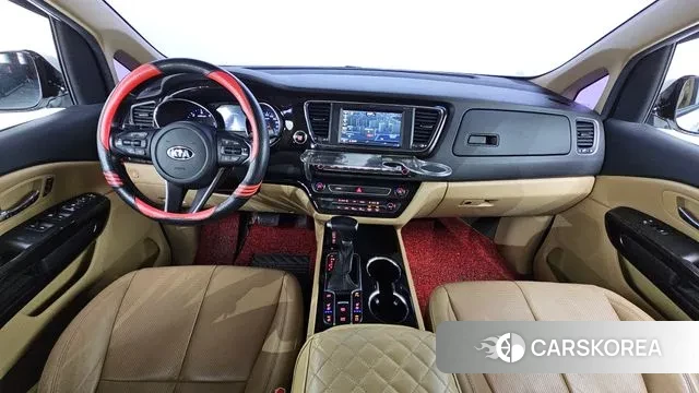 Kia The New Carnival id 3601979 из Кореи 17