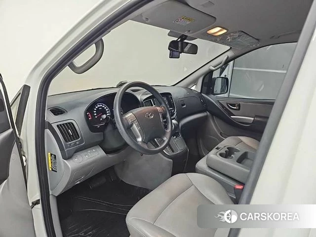 Hyundai The New Grand Starex id 4998563 из Кореи 15