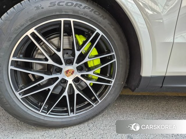 Porsche Cayenne (PO536) id 4974281 из Кореи 8