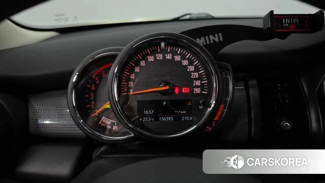 Mini Cooper D id 4944153 из Кореи 28