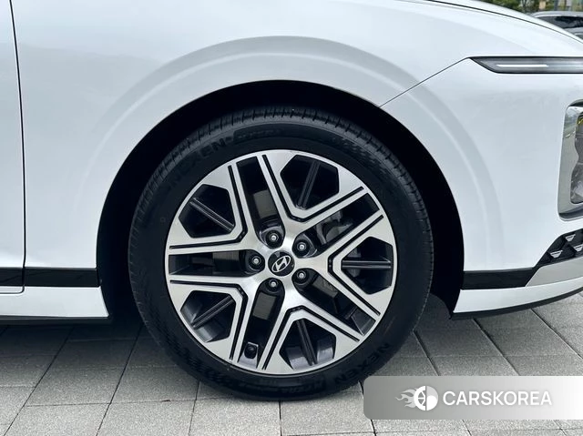Hyundai Grandeur (GN7) id 4700505 из Кореи 17