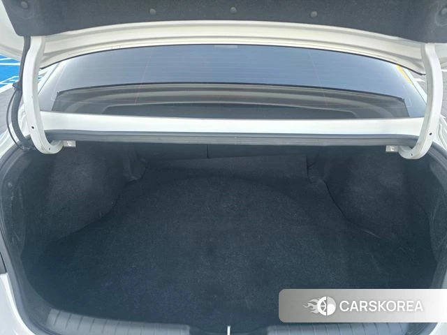 Hyundai Avante (CN7) id 5022014 из Кореи 17